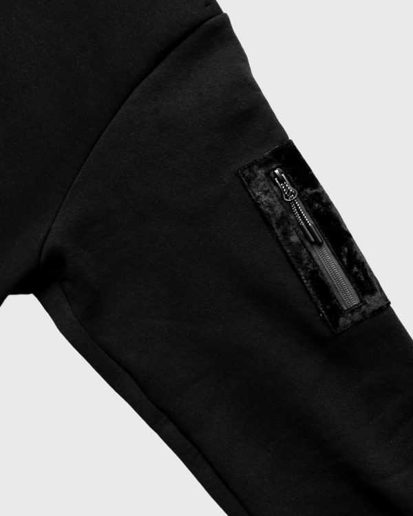 BRAAT-Hoodie-Worldwide-detail-2